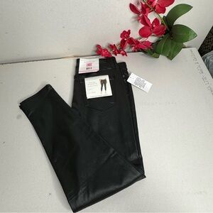 🖤Social Standard Black Jeans 🖤